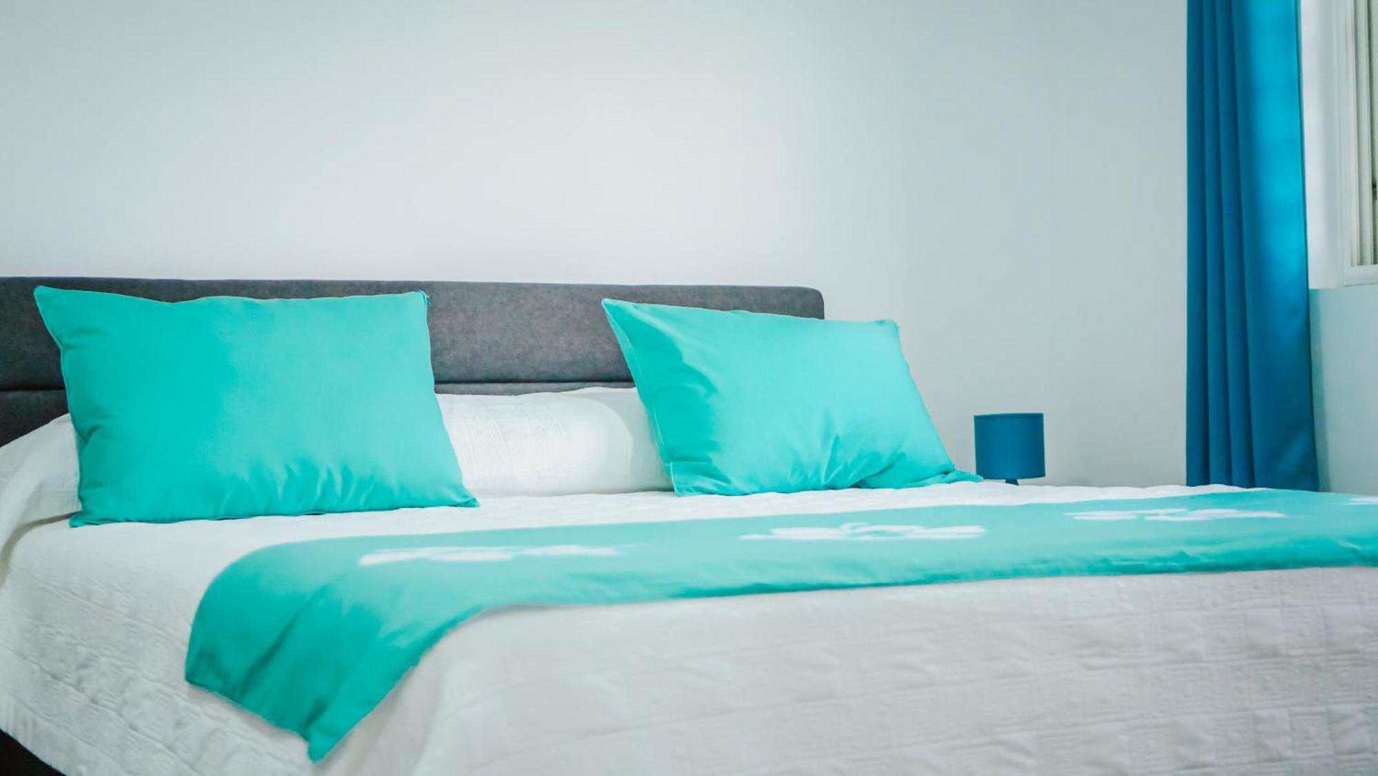 Pension Irivai, Appartement Uo Uo 3 Chambres Vue Mer อุตูโรอา ภายนอก รูปภาพ