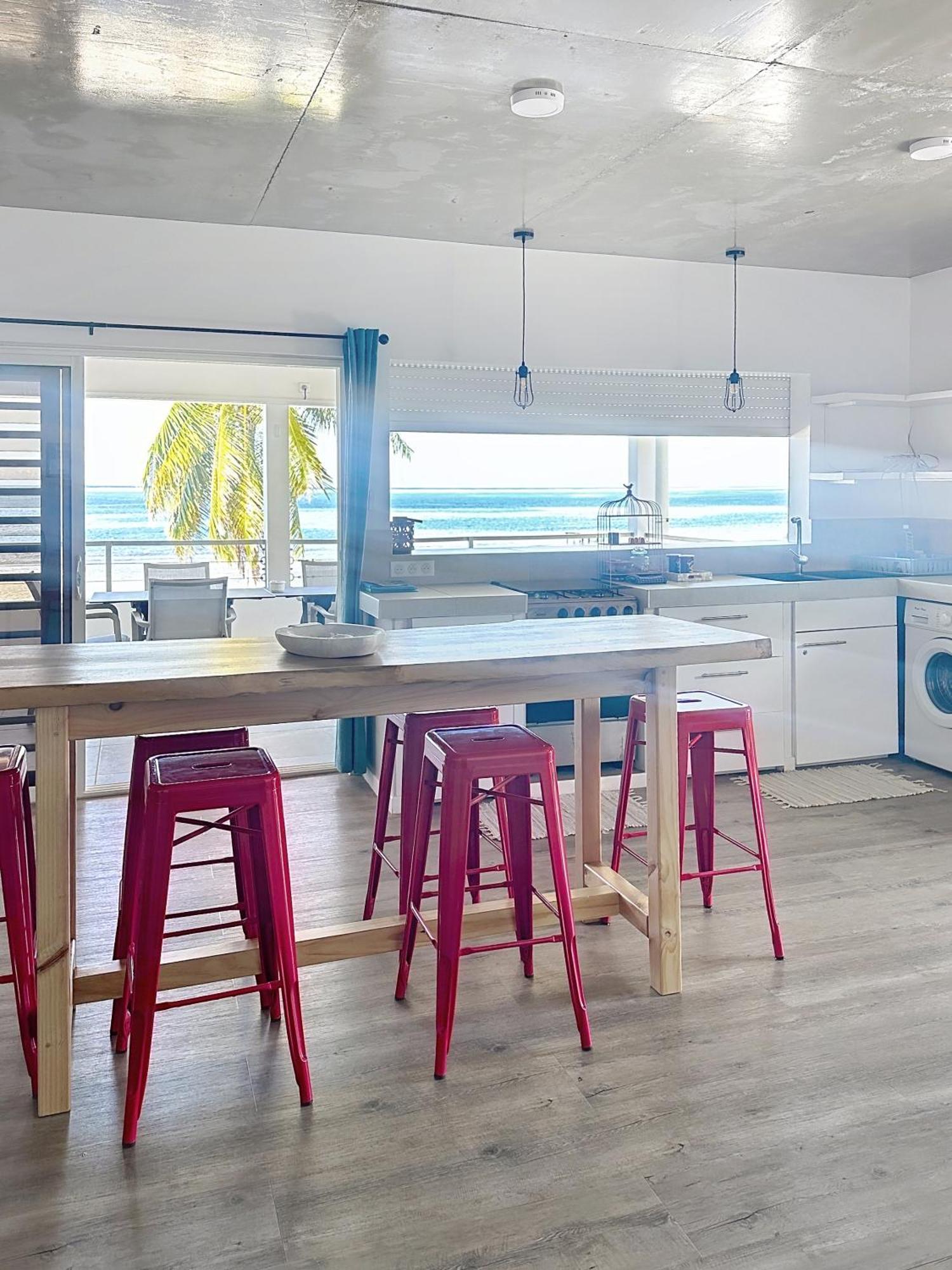 Pension Irivai, Appartement Uo Uo 3 Chambres Vue Mer อุตูโรอา ภายนอก รูปภาพ